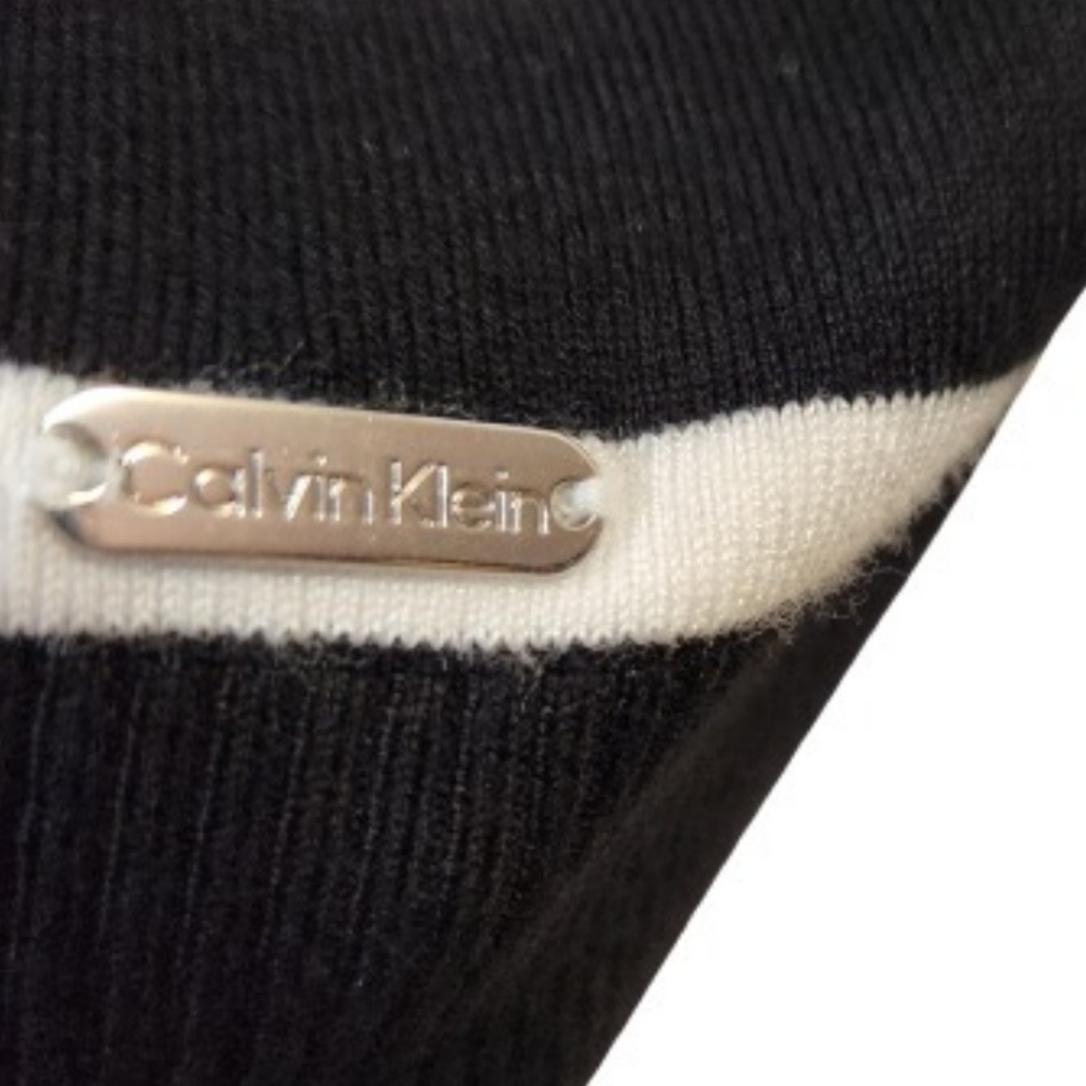 🆕️⬇️Calvin Klein Winter White & Black Stripe Turtleneck - Picture 6 of 11